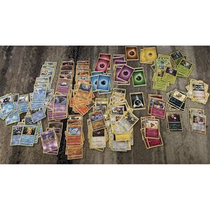 Pokémon 248 Pokemon Trading Cards Collection